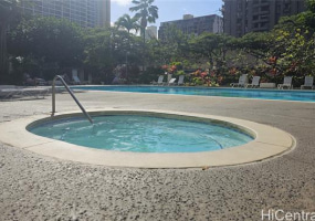 300 Wai Nani Way,Honolulu,Hawaii,96815,1 ベッドルーム ベッドルーム,1 バスルームバスルーム,コンド / タウンハウス,Wai Nani,21,17907146