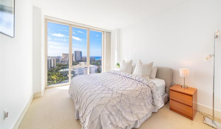 1837 Kalakaua Avenue,Honolulu,Hawaii,96815,2 Bedrooms Bedrooms,2 BathroomsBathrooms,Condo/Townhouse,Kalakaua,24,17907325