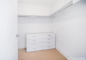1837 Kalakaua Avenue,Honolulu,Hawaii,96815,2 Bedrooms Bedrooms,2 BathroomsBathrooms,Condo/Townhouse,Kalakaua,24,17907325
