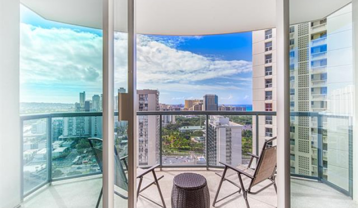 1837 Kalakaua Avenue,Honolulu,Hawaii,96815,2 Bedrooms Bedrooms,2 BathroomsBathrooms,Condo/Townhouse,Kalakaua,24,17907325