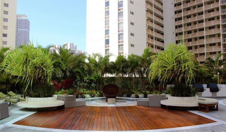 1837 Kalakaua Avenue,Honolulu,Hawaii,96815,2 Bedrooms Bedrooms,2 BathroomsBathrooms,Condo/Townhouse,Kalakaua,24,17907325