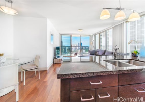 1837 Kalakaua Avenue,Honolulu,Hawaii,96815,2 Bedrooms Bedrooms,2 BathroomsBathrooms,Condo/Townhouse,Kalakaua,24,17907325