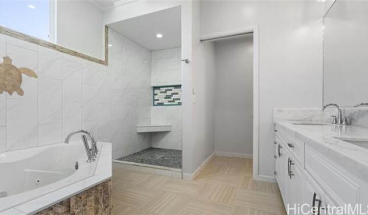 865 Akumu Street,Kailua,Hawaii,96734,8 Bedrooms Bedrooms,6 BathroomsBathrooms,Single family,Akumu,17907521