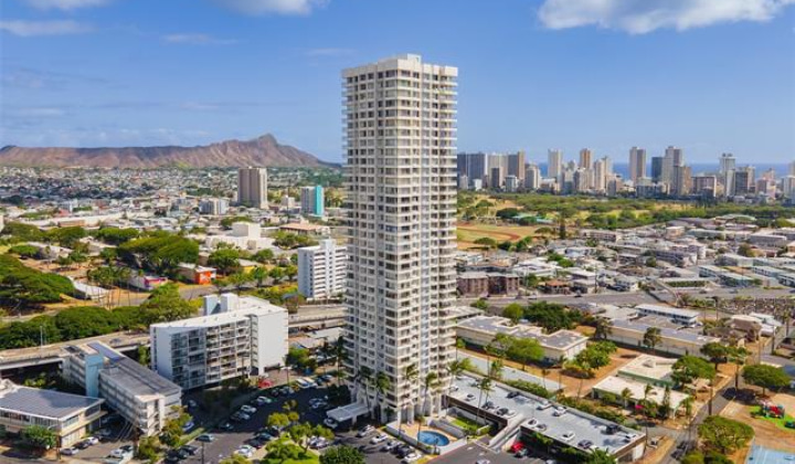 2825 South King Street,Honolulu,Hawaii,96826,2 Bedrooms Bedrooms,2 BathroomsBathrooms,Condo/Townhouse,South King,4,19056018