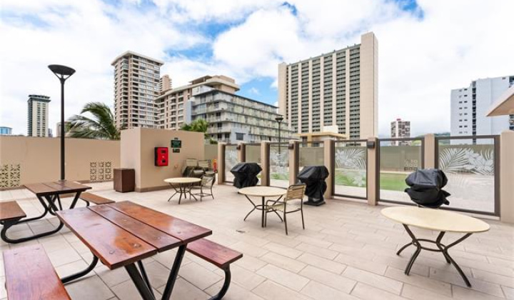 2240 Kuhio Avenue,Honolulu,Hawaii,96815,2 ベッドルーム ベッドルーム,2 バスルームバスルーム,コンド / タウンハウス,Kuhio,32,19057781