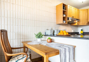 827 Kinau Street,Honolulu,Hawaii,96813,1 Bedroom Bedrooms,1 BathroomBathrooms,Condo/Townhouse,Kinau,1,17910275