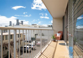 827 Kinau Street,Honolulu,Hawaii,96813,1 Bedroom Bedrooms,1 BathroomBathrooms,Condo/Townhouse,Kinau,1,17910275