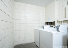 827 Kinau Street,Honolulu,Hawaii,96813,1 Bedroom Bedrooms,1 BathroomBathrooms,Condo/Townhouse,Kinau,1,17910275