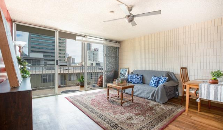 827 Kinau Street,Honolulu,Hawaii,96813,1 Bedroom Bedrooms,1 BathroomBathrooms,Condo/Townhouse,Kinau,1,17910275