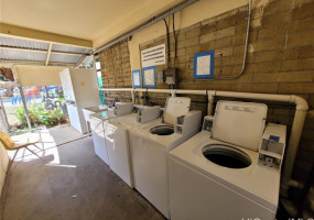 2450 Date Street,Honolulu,Hawaii,96826,2 Bedrooms Bedrooms,1 BathroomBathrooms,Condo/Townhouse,Date,3,17910461