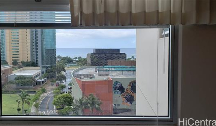 383 Kalaimoku Street,Honolulu,Hawaii,96815,1 Bedroom Bedrooms,1 BathroomBathrooms,Condo/Townhouse,Kalaimoku,23,17546254