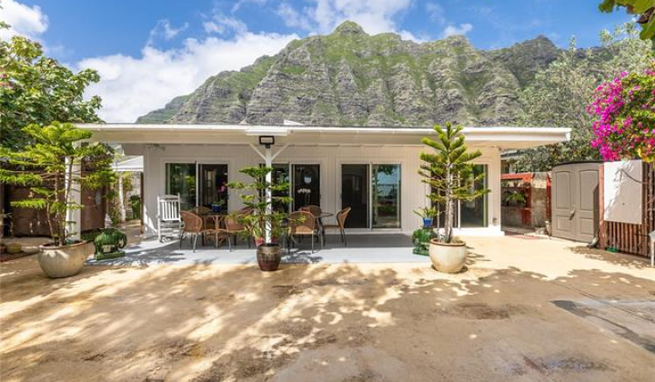 49-721 Kamehameha Highway,Kaaawa,Hawaii,96730,4 Bedrooms Bedrooms,4 BathroomsBathrooms,Single family,Kamehameha,17918161