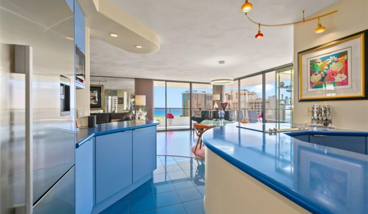 1910 Ala Moana Boulevard,Honolulu,Hawaii,96815,2 Bedrooms Bedrooms,2 BathroomsBathrooms,Condo/Townhouse,Ala Moana,32,19106000