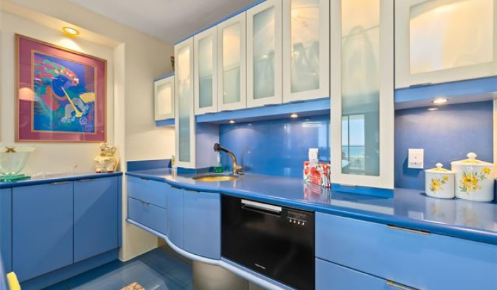 1910 Ala Moana Boulevard,Honolulu,Hawaii,96815,2 Bedrooms Bedrooms,2 BathroomsBathrooms,Condo/Townhouse,Ala Moana,32,19106000