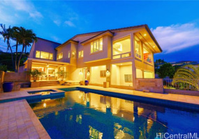 738 Kaulana Place,Honolulu,Hawaii,96821,3 Bedrooms Bedrooms,3 BathroomsBathrooms,Single family,Kaulana,18452612