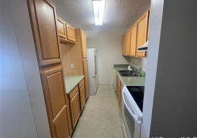 1201 Wilder Avenue,Honolulu,Hawaii,96822,1 Bedroom Bedrooms,1 BathroomBathrooms,Condo/Townhouse,Wilder,1,17920970