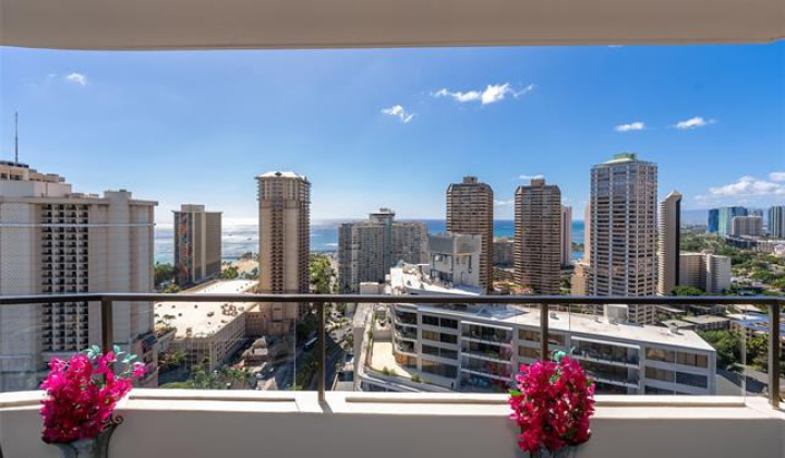 1910 Ala Moana Boulevard,Honolulu,Hawaii,96815,2 Bedrooms Bedrooms,2 BathroomsBathrooms,Condo/Townhouse,Ala Moana,32,19106000