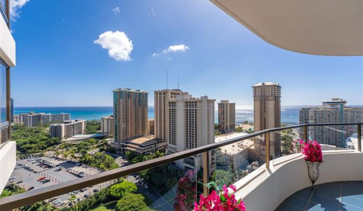 1910 Ala Moana Boulevard,Honolulu,Hawaii,96815,2 Bedrooms Bedrooms,2 BathroomsBathrooms,Condo/Townhouse,Ala Moana,32,19106000
