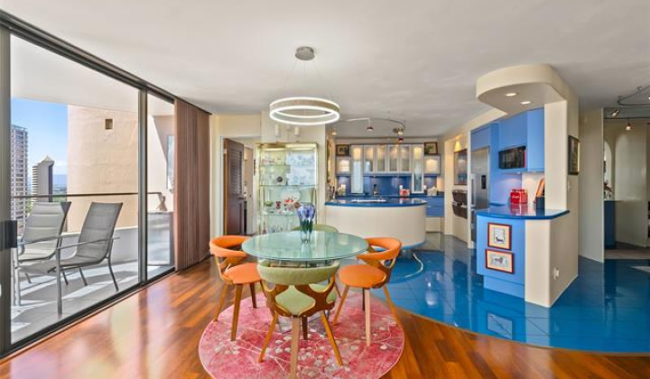 1910 Ala Moana Boulevard,Honolulu,Hawaii,96815,2 Bedrooms Bedrooms,2 BathroomsBathrooms,Condo/Townhouse,Ala Moana,32,19106000