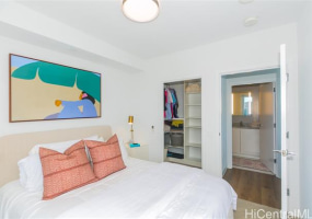 987 Queen Street,Honolulu,Hawaii,96814,2 ベッドルーム ベッドルーム,2 バスルームバスルーム,コンド / タウンハウス,Queen,14,17921925