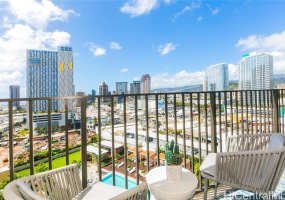 987 Queen Street,Honolulu,Hawaii,96814,2 ベッドルーム ベッドルーム,2 バスルームバスルーム,コンド / タウンハウス,Queen,14,17921925