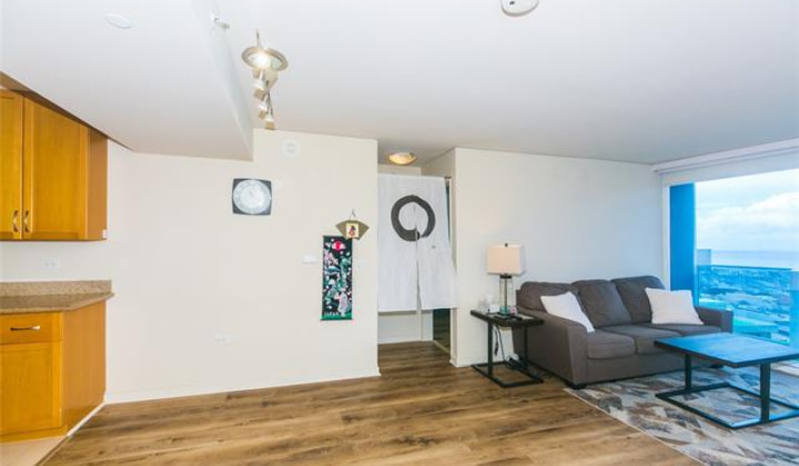 1296 Kapiolani Boulevard,Honolulu,Hawaii,96814,2 Bedrooms Bedrooms,2 BathroomsBathrooms,Condo/Townhouse,Kapiolani,38,17922626
