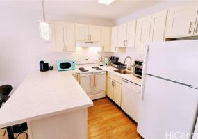 360 Puuikena Drive,Honolulu,Hawaii,96821,5 ベッドルーム ベッドルーム,6 バスルームバスルーム,一戸建て,Puuikena,17095345