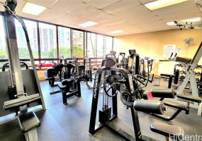 360 Puuikena Drive,Honolulu,Hawaii,96821,5 ベッドルーム ベッドルーム,6 バスルームバスルーム,一戸建て,Puuikena,17095345