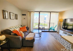 360 Puuikena Drive,Honolulu,Hawaii,96821,5 ベッドルーム ベッドルーム,6 バスルームバスルーム,一戸建て,Puuikena,17095345
