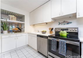 500 大学 Avenue,Honolulu,Hawaii,96826,3 ベッドルーム ベッドルーム,2 バスルームバスルーム,コンド / タウンハウス,University,3,17930535