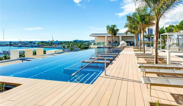 1118 Ala Moana Boulevard,Honolulu,Hawaii,96814,1 Bedroom Bedrooms,2 BathroomsBathrooms,Condo/Townhouse,Ala Moana,12,17930817