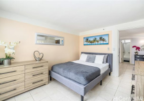 2450 Prince Edward Street,Honolulu,Hawaii,96815,1 ベッドルーム ベッドルーム,1 バスルームバスルーム,コンド / タウンハウス,Prince Edward,12,17930818