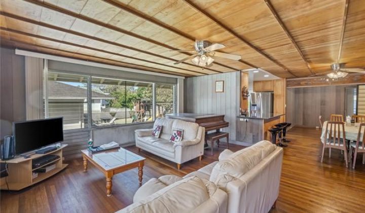 2832 Manoa Road,Honolulu,Hawaii,96822,6 Bedrooms Bedrooms,3 BathroomsBathrooms,Single family,Manoa,17931804