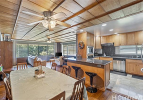 2832 Manoa Road,Honolulu,Hawaii,96822,6 Bedrooms Bedrooms,3 BathroomsBathrooms,Single family,Manoa,17931804