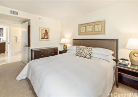 223 Saratoga Road,Honolulu,Hawaii,96815,1 Bedroom Bedrooms,1 BathroomBathrooms,Condo/Townhouse,Saratoga,15,17932328