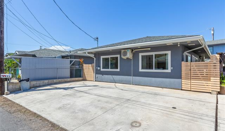 642 Vineyard Boulevard,Honolulu,Hawaii,96817,3 ベッドルーム ベッドルーム,3 バスルームバスルーム,一戸建て,Vineyard,19075604