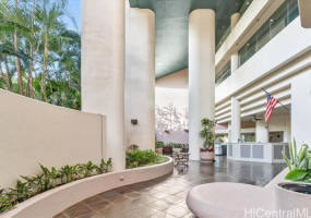 1212 Nuuanu Avenue,Honolulu,Hawaii,96817,2 Bedrooms Bedrooms,2 BathroomsBathrooms,Condo/Townhouse,Nuuanu,7,18513376