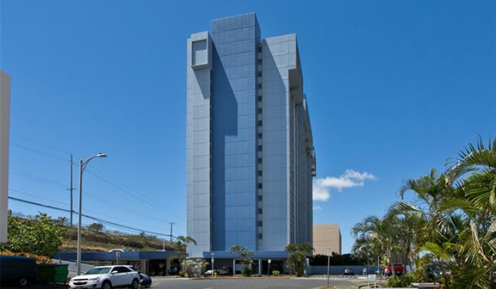 3045 Ala Napuaa Place,Honolulu,Hawaii,96818,1 Bedroom Bedrooms,1 BathroomBathrooms,Condo/Townhouse,Ala Napuaa,3,19078642