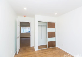 833 10th Avenue,Honolulu,Hawaii,96816,8 Bedrooms Bedrooms,4 BathroomsBathrooms,Single family,10th,17939703