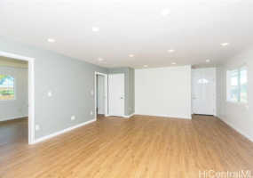 833 10th Avenue,Honolulu,Hawaii,96816,8 Bedrooms Bedrooms,4 BathroomsBathrooms,Single family,10th,17939703