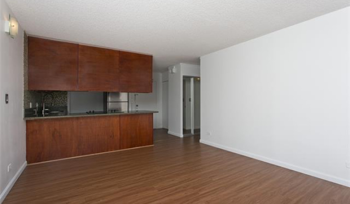 3045 Ala Napuaa Place,Honolulu,Hawaii,96818,1 Bedroom Bedrooms,1 BathroomBathrooms,Condo/Townhouse,Ala Napuaa,3,19078642