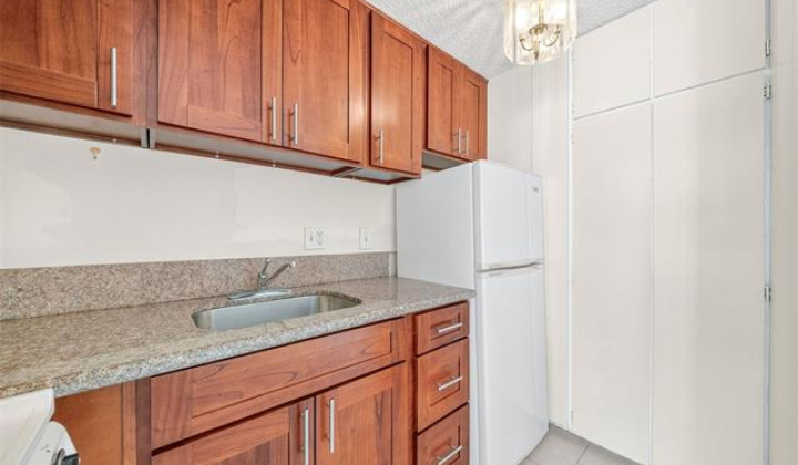2888 Ala Ilima Street,Honolulu,Hawaii,96818,1 BathroomBathrooms,Condo/Townhouse,Ala Ilima,15,19080539