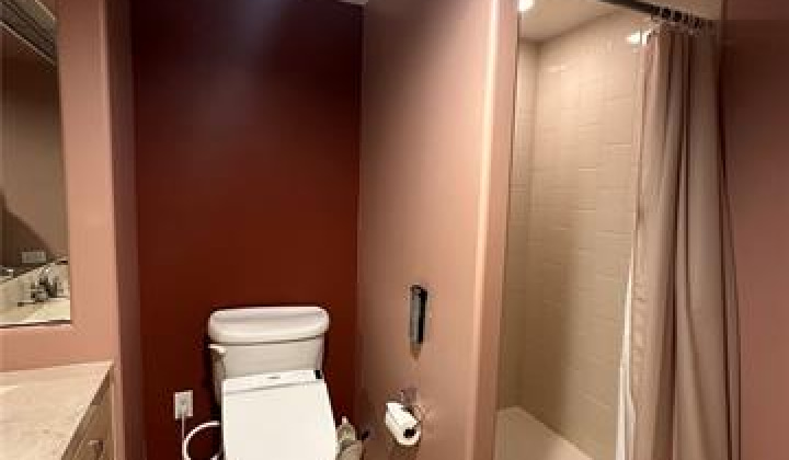 88 Piikoi Street,Honolulu,Hawaii,96814,2 Bedrooms Bedrooms,2 BathroomsBathrooms,Condo/Townhouse,Piikoi,27,17941030