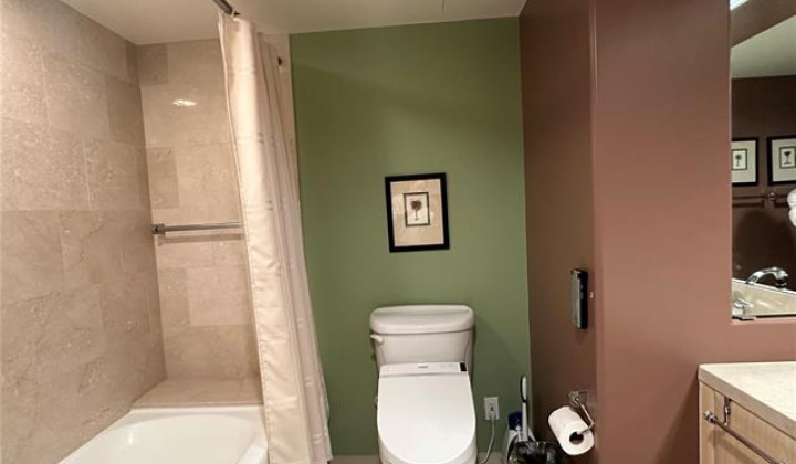 88 Piikoi Street,Honolulu,Hawaii,96814,2 Bedrooms Bedrooms,2 BathroomsBathrooms,Condo/Townhouse,Piikoi,27,17941030