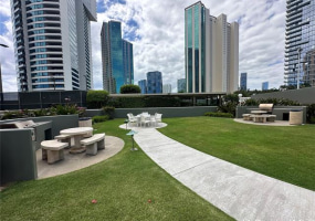 88 Piikoi Street,Honolulu,Hawaii,96814,2 Bedrooms Bedrooms,2 BathroomsBathrooms,Condo/Townhouse,Piikoi,27,17941030