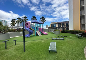 88 Piikoi Street,Honolulu,Hawaii,96814,2 Bedrooms Bedrooms,2 BathroomsBathrooms,Condo/Townhouse,Piikoi,27,17941030