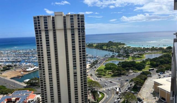 223 Saratoga Road,Honolulu,Hawaii,96815,2 Bedrooms Bedrooms,3 BathroomsBathrooms,Condo/Townhouse,Saratoga,31,17566377