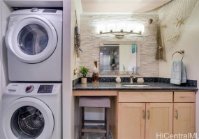 2240 Kuhio Avenue,Honolulu,Hawaii,96815,2 ベッドルーム ベッドルーム,2 バスルームバスルーム,コンド / タウンハウス,Kuhio,32,17944536