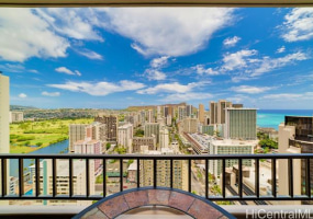 2240 Kuhio Avenue,Honolulu,Hawaii,96815,2 ベッドルーム ベッドルーム,2 バスルームバスルーム,コンド / タウンハウス,Kuhio,32,17944536