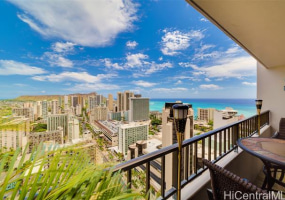 2240 Kuhio Avenue,Honolulu,Hawaii,96815,2 ベッドルーム ベッドルーム,2 バスルームバスルーム,コンド / タウンハウス,Kuhio,32,17944536